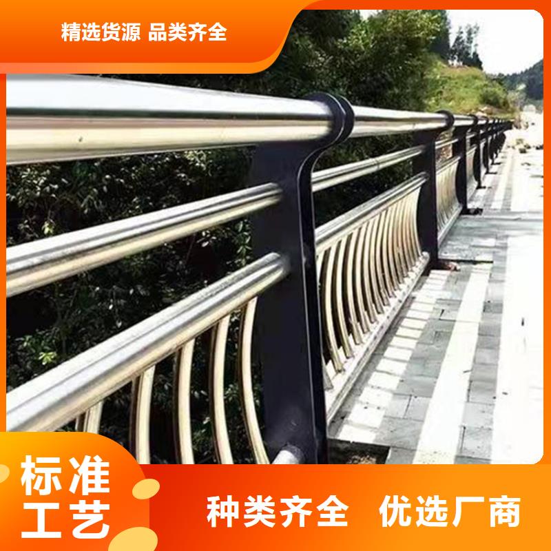 氟碳漆道路防撞护栏设计巧妙