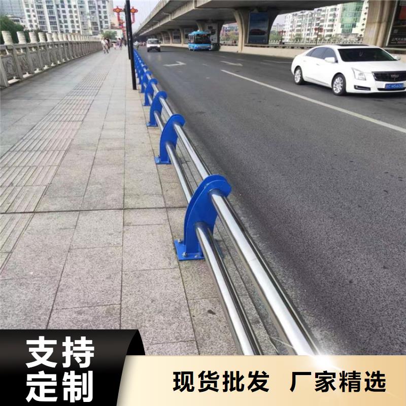 铝合金景区灯光护栏
氟碳漆道路灯光护栏颜色靓丽