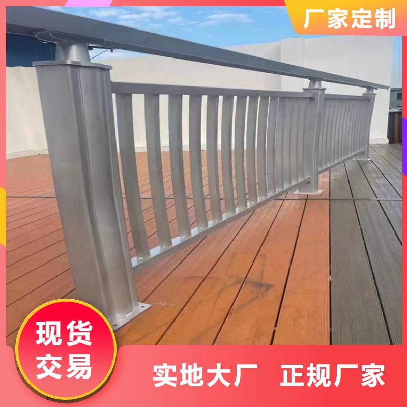 氟碳漆喷塑桥梁立柱安装稳固结实