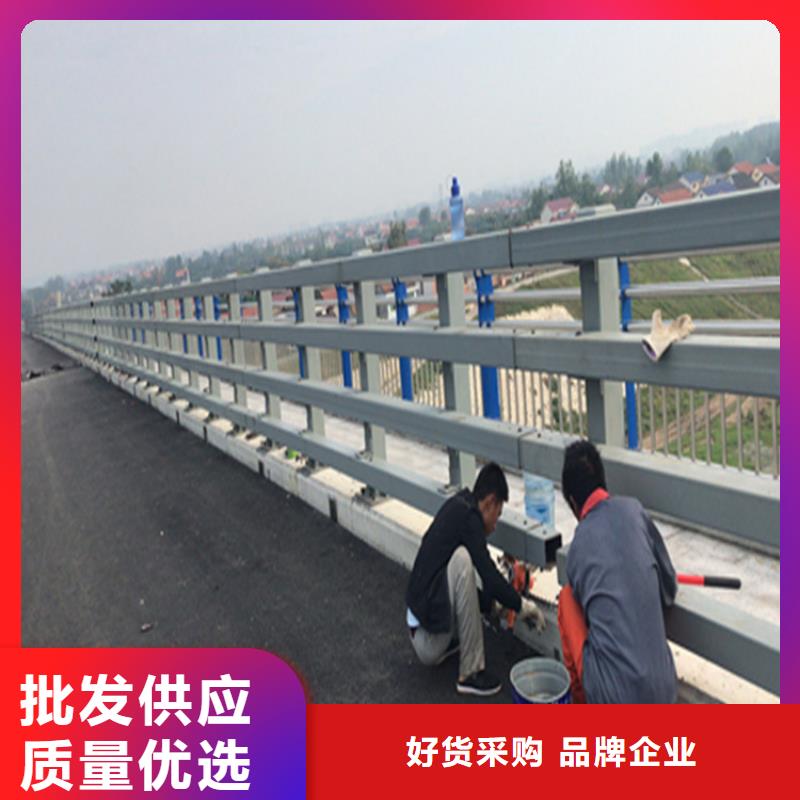 黑龙江齐齐哈尔订购镀锌管桥梁护栏安装简单