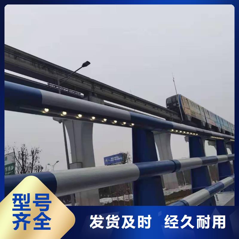 铸造石仿石护栏立柱_道路桥梁防撞护栏厂家品质保证