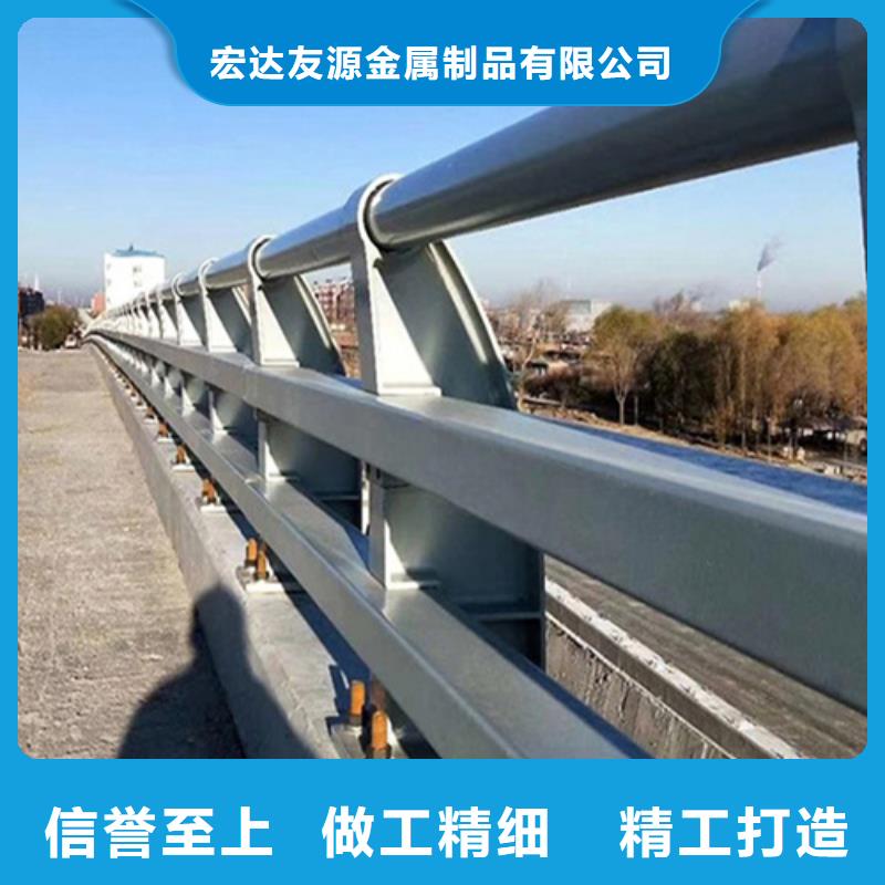 优质钢管河道护栏
