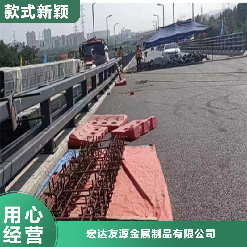 专注制造公路防撞护栏厂家