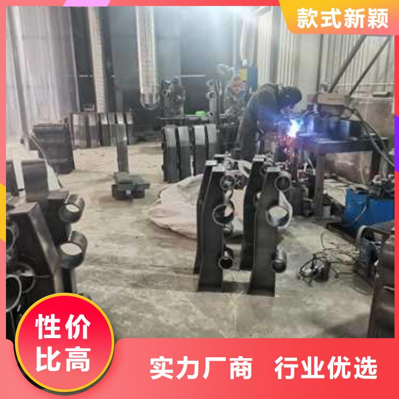 快速高效:公路防撞护栏厂家