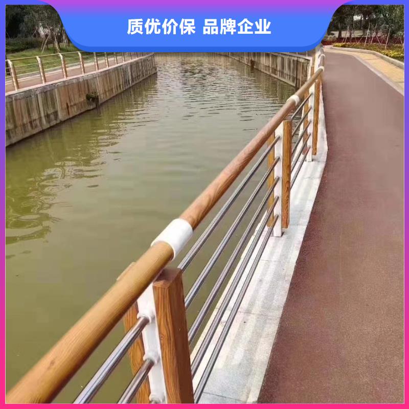 批发不锈钢复合管道路护栏的批发商