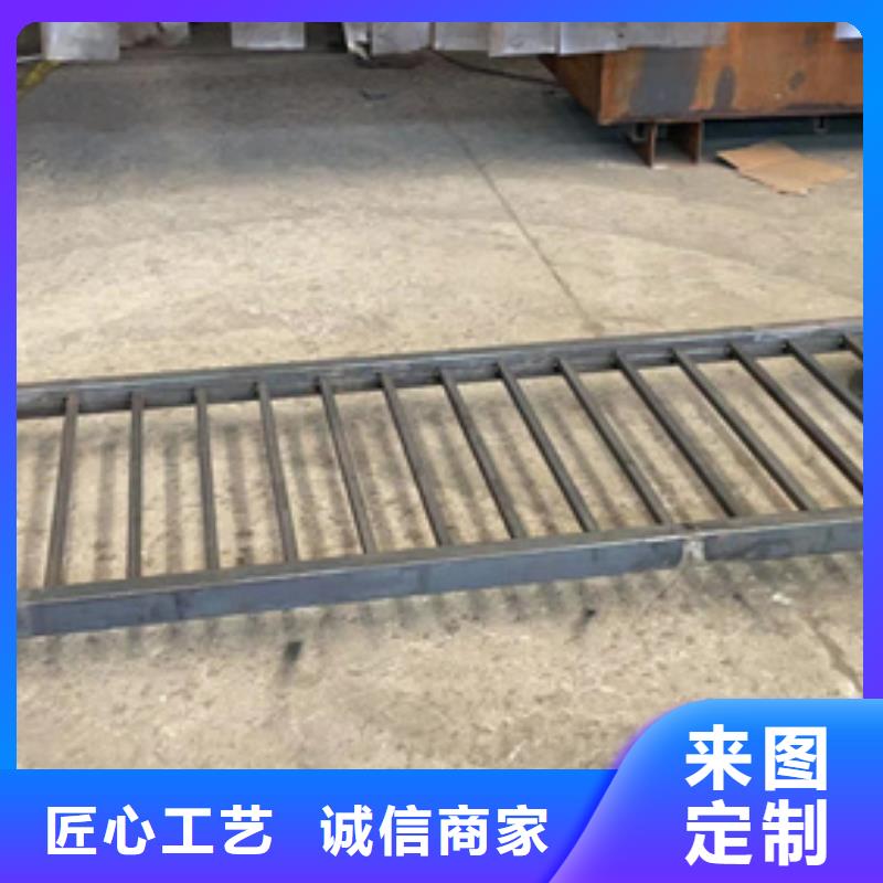 库存充足的公路防撞护栏厂家