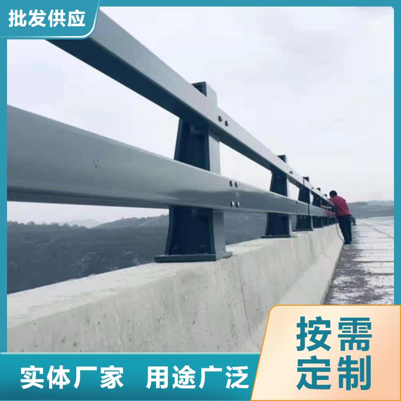 道路防撞护栏大量供应