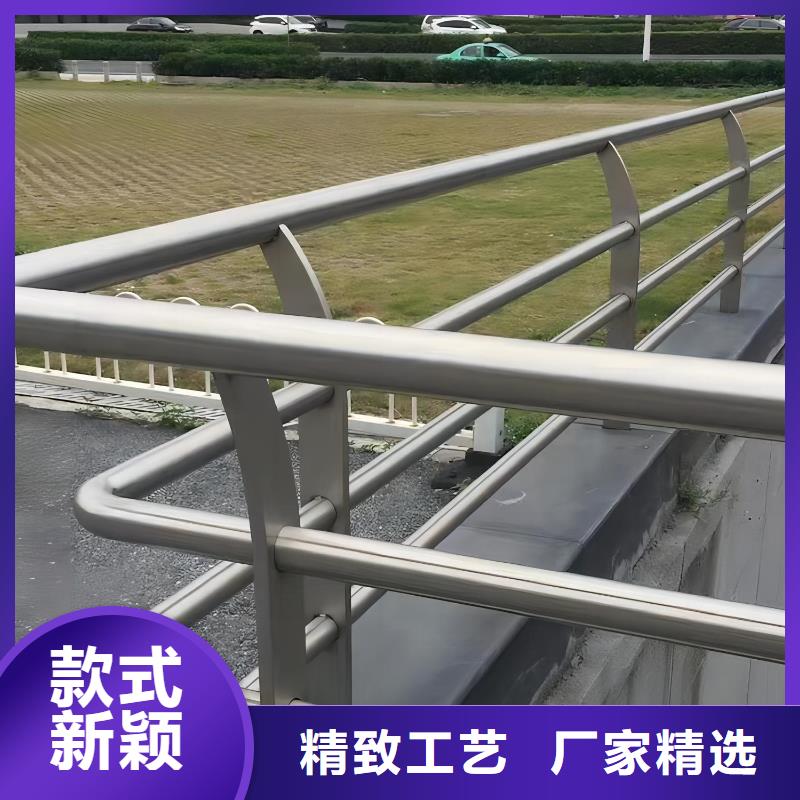 镀锌管河道护栏静电喷塑河道护栏多少钱一米