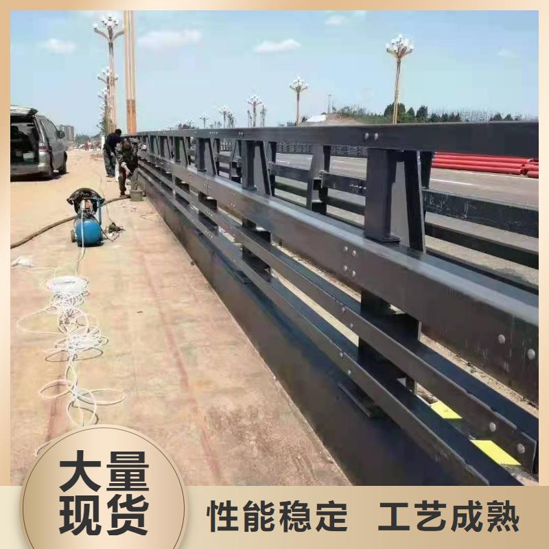 防撞护栏,道路护栏价格实惠工厂直供