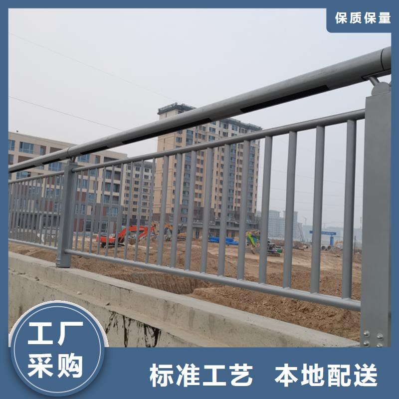 库存充足的公路灯光护栏生产厂家