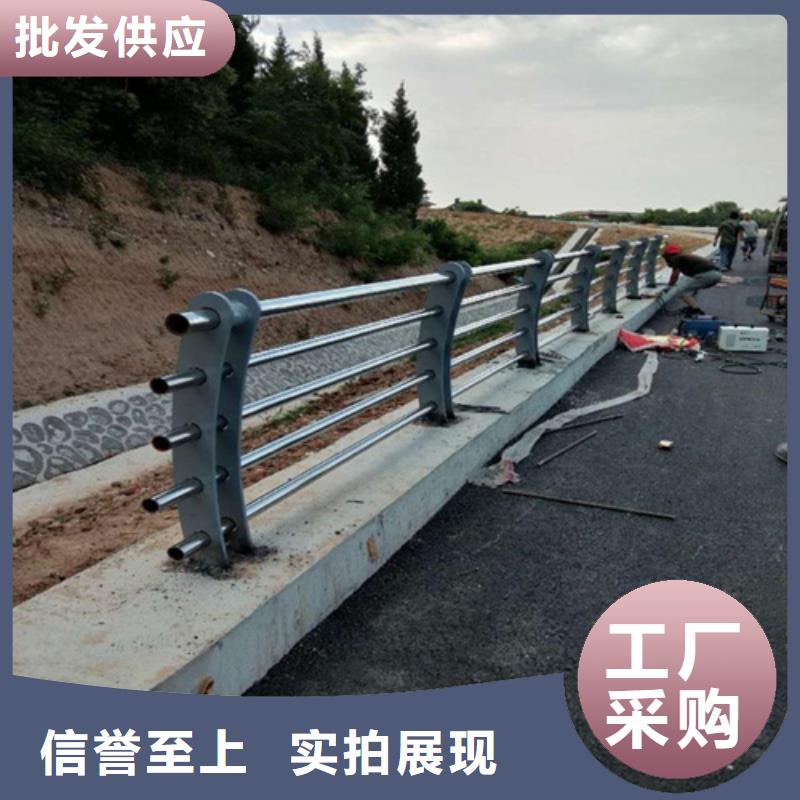 河道桥梁异形栏杆施工安装
