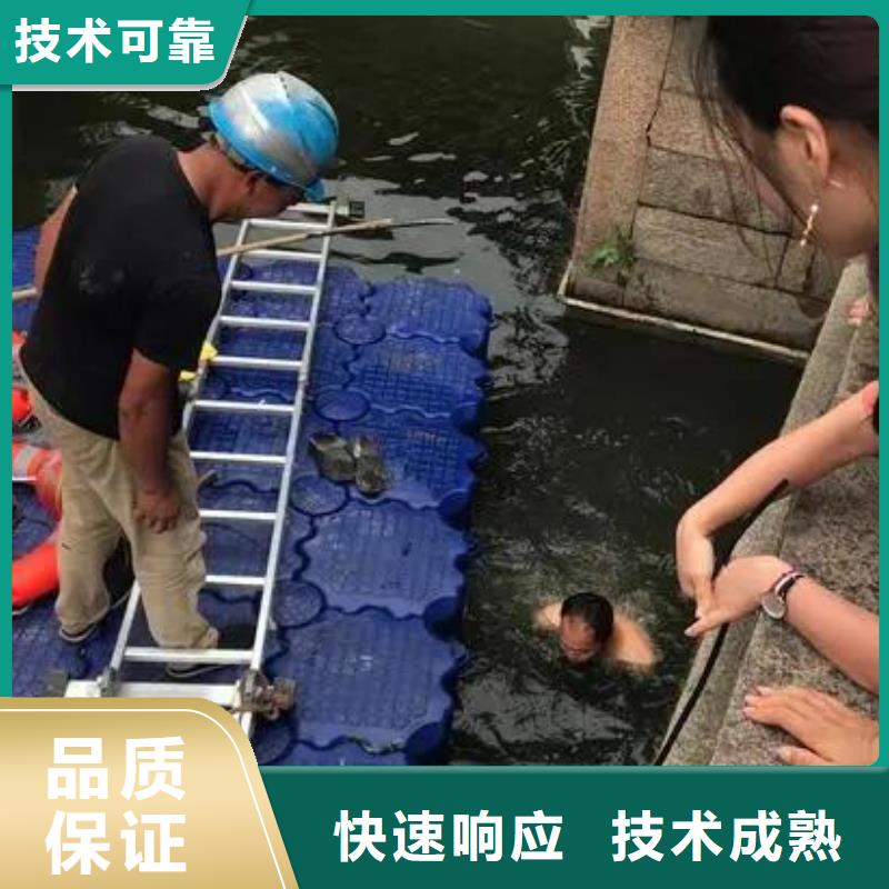 巫溪


水下打捞尸体


救援队