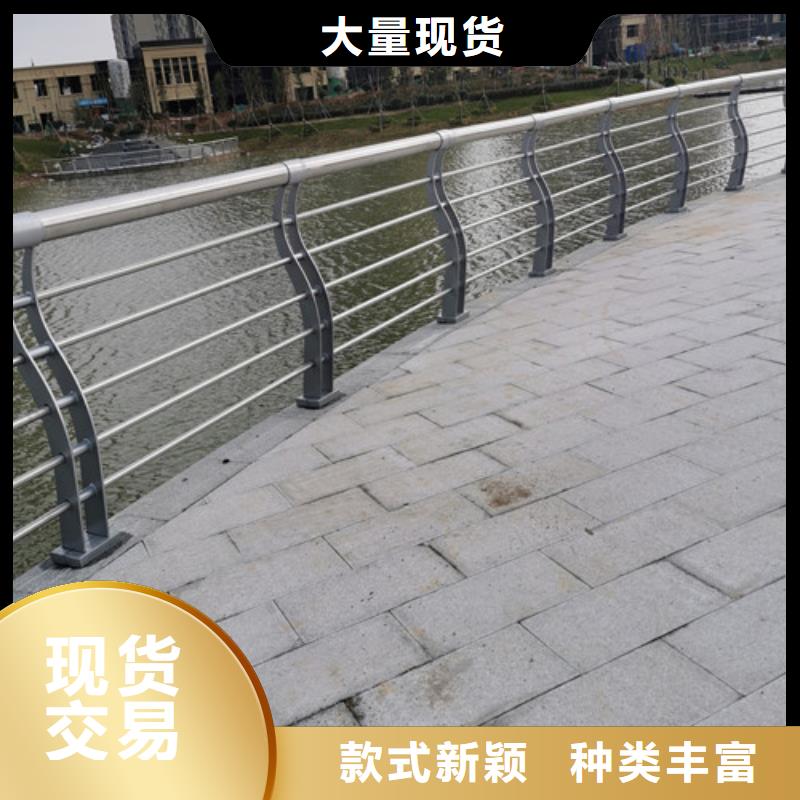 快速高效:木纹转印河道护栏厂家